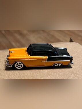 Maisto 1955 Chevrolet Belair Diecast car